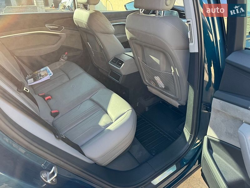 Внедорожник / Кроссовер Audi e-tron 2020 в Житомире