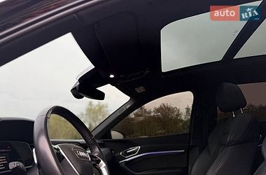 Внедорожник / Кроссовер Audi e-tron 2018 в Хмельнике