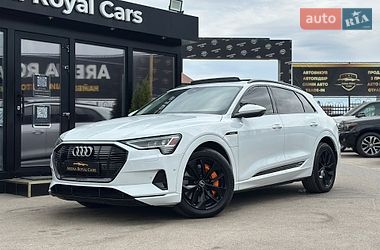 Позашляховик / Кросовер Audi e-tron 2021 в Харкові