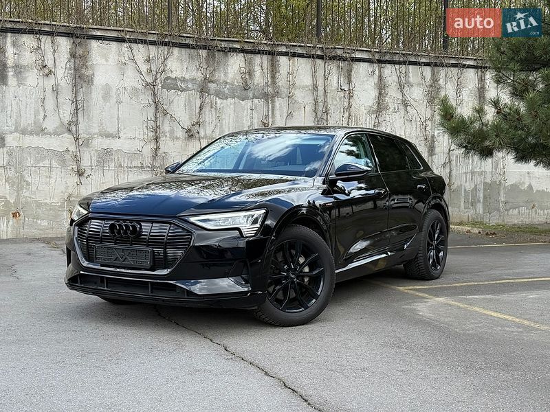 Внедорожник / Кроссовер Audi e-tron 2020 в Ровно