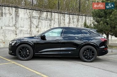 Внедорожник / Кроссовер Audi e-tron 2020 в Ровно