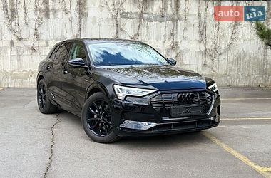 Внедорожник / Кроссовер Audi e-tron 2020 в Ровно