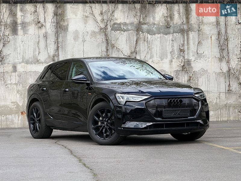 Внедорожник / Кроссовер Audi e-tron 2020 в Ровно