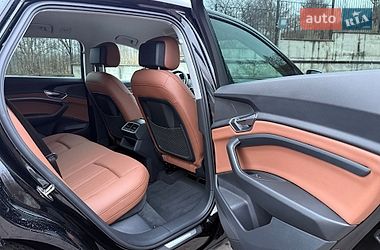 Внедорожник / Кроссовер Audi e-tron 2020 в Ровно