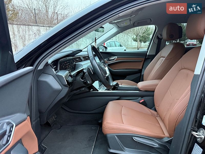 Внедорожник / Кроссовер Audi e-tron 2020 в Ровно