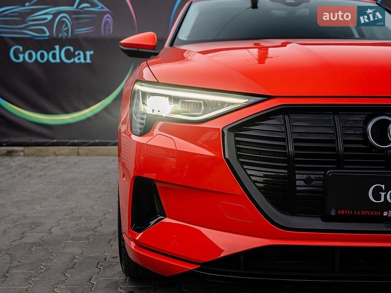 Внедорожник / Кроссовер Audi e-tron 2021 в Луцке