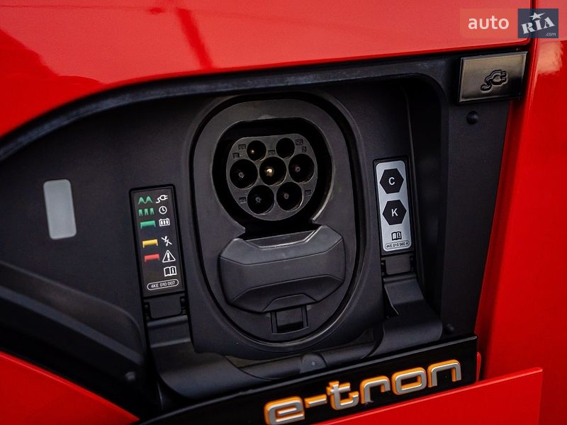 Внедорожник / Кроссовер Audi e-tron 2021 в Луцке
