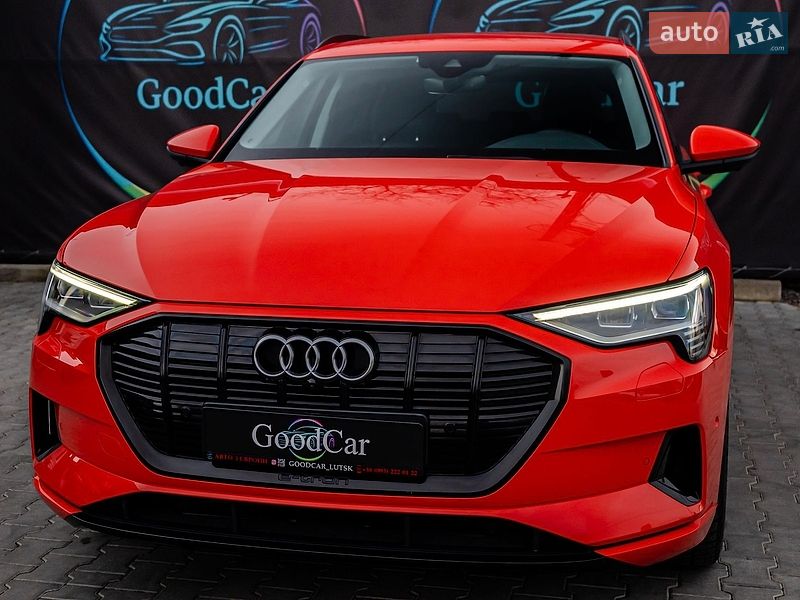 Позашляховик / Кросовер Audi e-tron 2021 в Луцьку