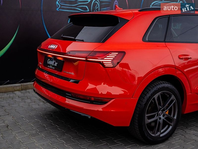 Внедорожник / Кроссовер Audi e-tron 2021 в Луцке