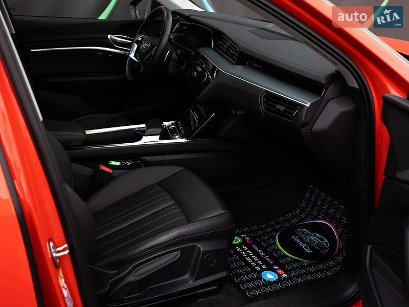 Внедорожник / Кроссовер Audi e-tron 2021 в Луцке