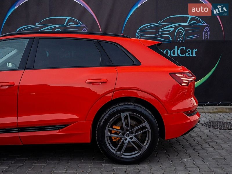 Внедорожник / Кроссовер Audi e-tron 2021 в Луцке