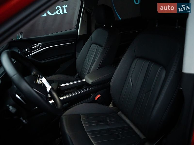 Внедорожник / Кроссовер Audi e-tron 2021 в Луцке