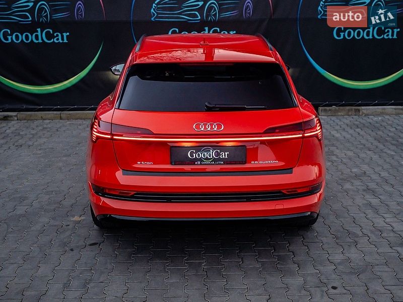 Внедорожник / Кроссовер Audi e-tron 2021 в Луцке