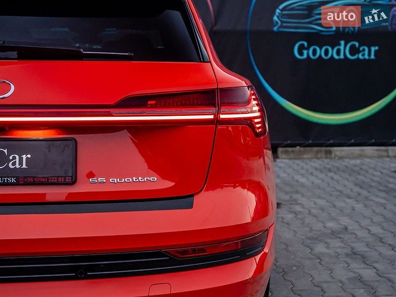 Позашляховик / Кросовер Audi e-tron 2021 в Луцьку