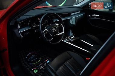 Внедорожник / Кроссовер Audi e-tron 2021 в Луцке