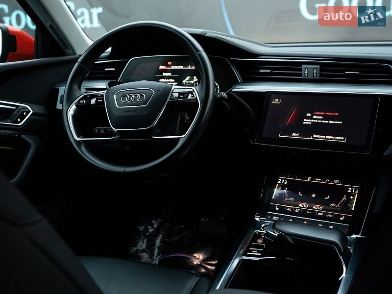 Внедорожник / Кроссовер Audi e-tron 2021 в Луцке