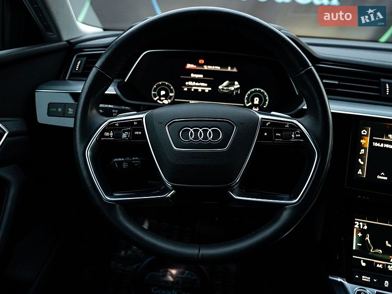 Внедорожник / Кроссовер Audi e-tron 2021 в Луцке