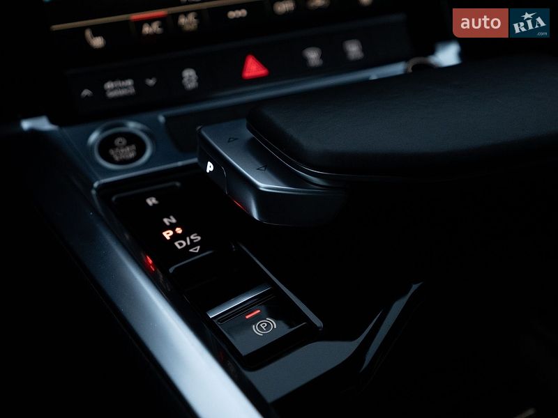 Внедорожник / Кроссовер Audi e-tron 2021 в Луцке
