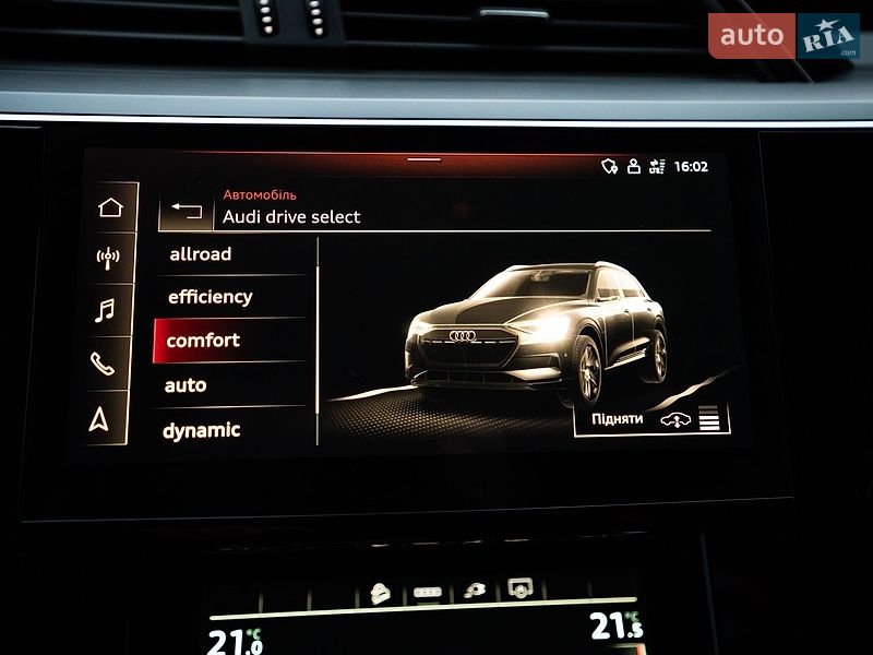 Внедорожник / Кроссовер Audi e-tron 2021 в Луцке