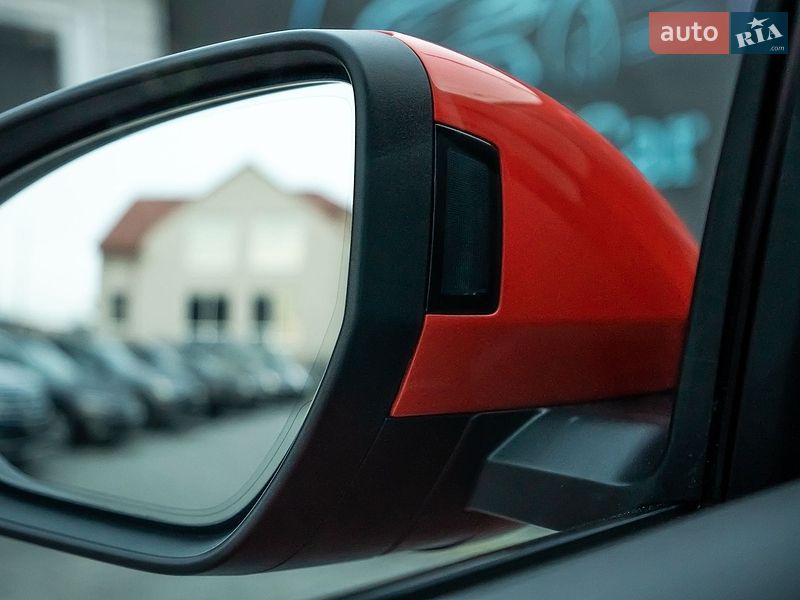 Позашляховик / Кросовер Audi e-tron 2021 в Луцьку