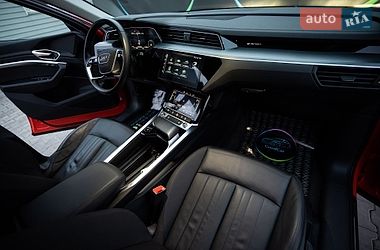 Внедорожник / Кроссовер Audi e-tron 2021 в Луцке