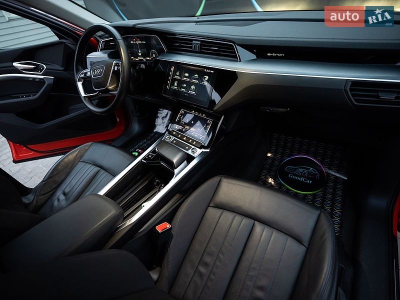 Внедорожник / Кроссовер Audi e-tron 2021 в Луцке