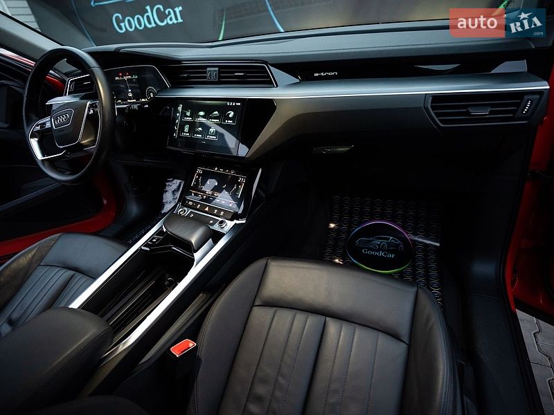 Внедорожник / Кроссовер Audi e-tron 2021 в Луцке