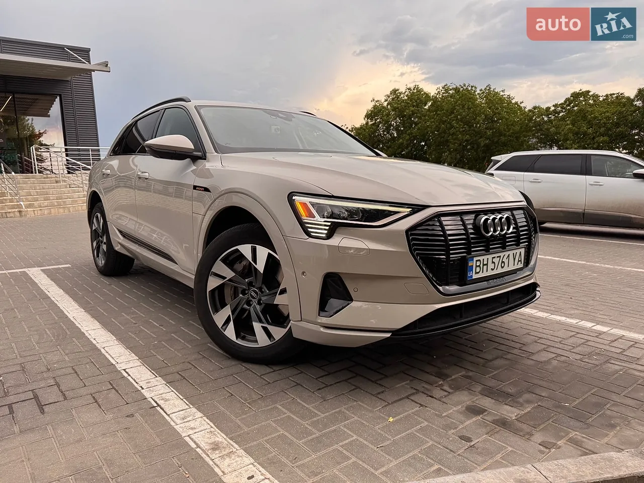 2020 Audi e-tron - мініатюра 19