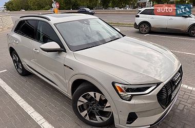 Внедорожник / Кроссовер Audi e-tron 2021 в Одессе