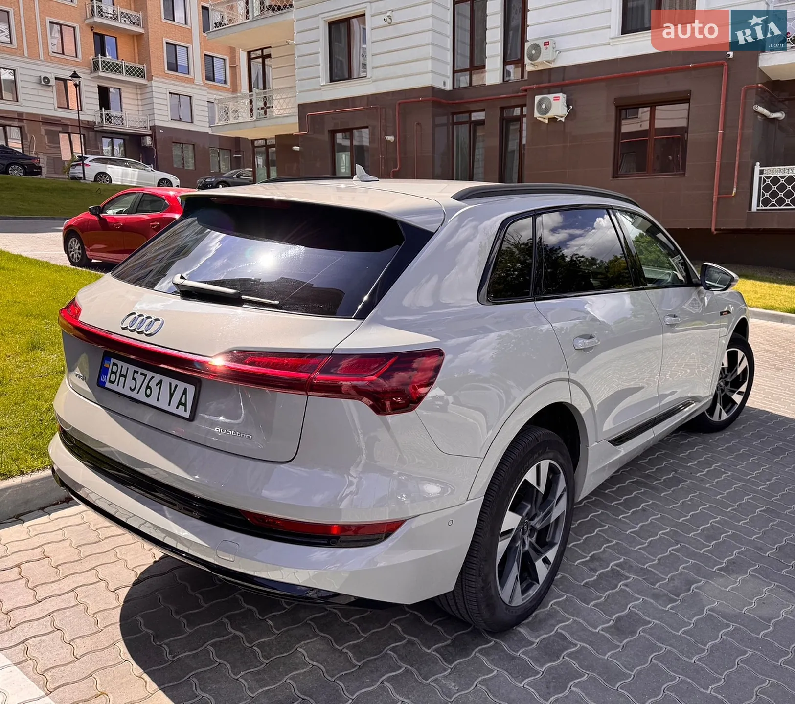 2021 Audi e-tron - мініатюра 18