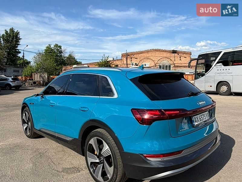 Позашляховик / Кросовер Audi e-tron 2019 в Харкові