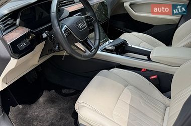 Внедорожник / Кроссовер Audi e-tron 2019 в Львове