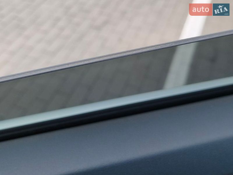 Позашляховик / Кросовер Audi e-tron 2019 в Одесі