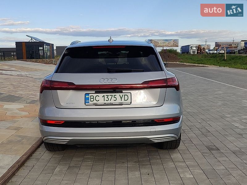 Внедорожник / Кроссовер Audi e-tron 2021 в Львове