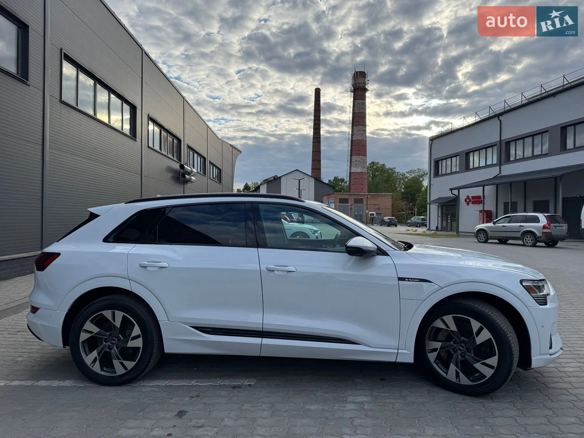 2022 Audi e-tron - мініатюра 6