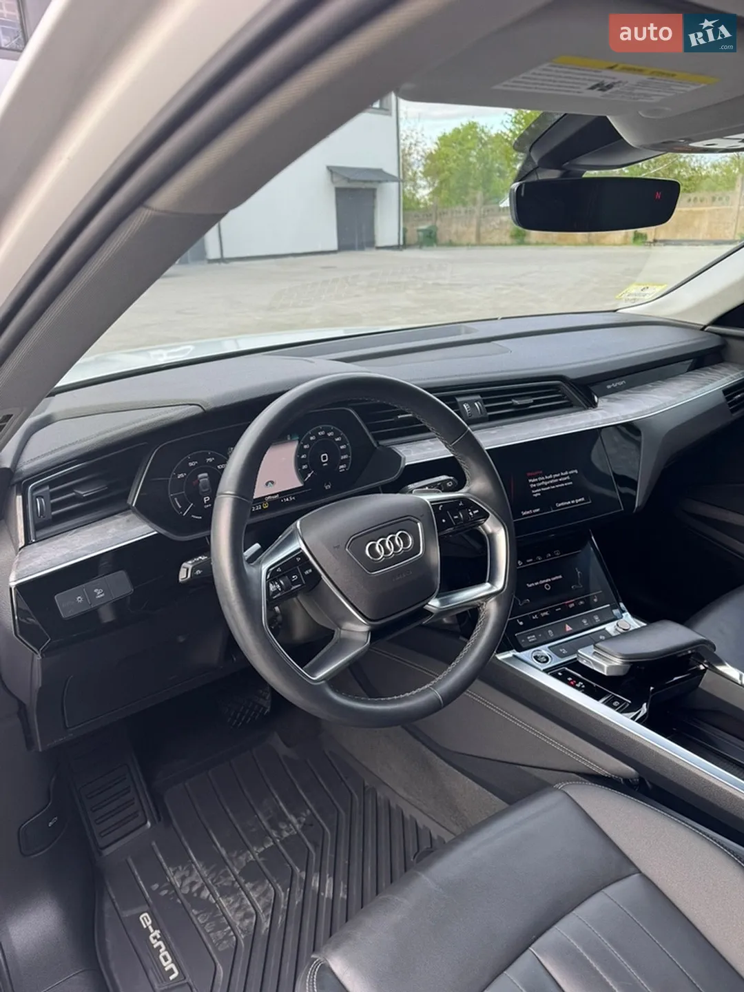 2022 Audi e-tron - мініатюра 11