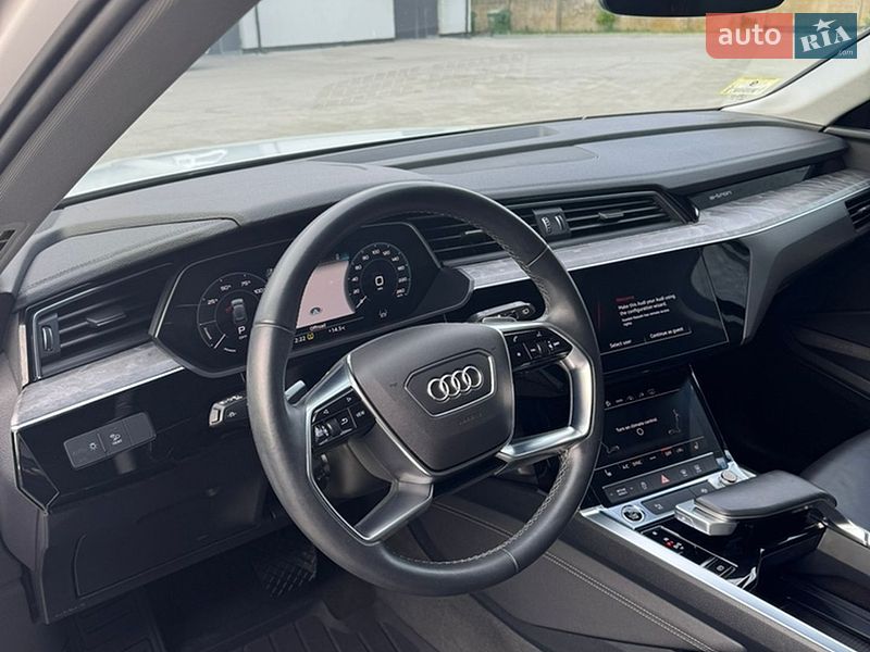 Внедорожник / Кроссовер Audi e-tron 2022 в Бориславе фото 11 Внедорожник / Кроссовер Audi e-tron 2022 в Бориславе