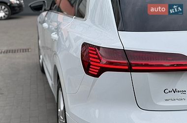 Позашляховик / Кросовер Audi e-tron 2019 в Володимирі