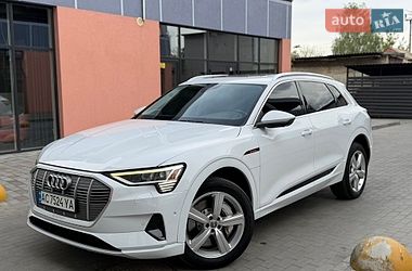Внедорожник / Кроссовер Audi e-tron 2019 в Владимире