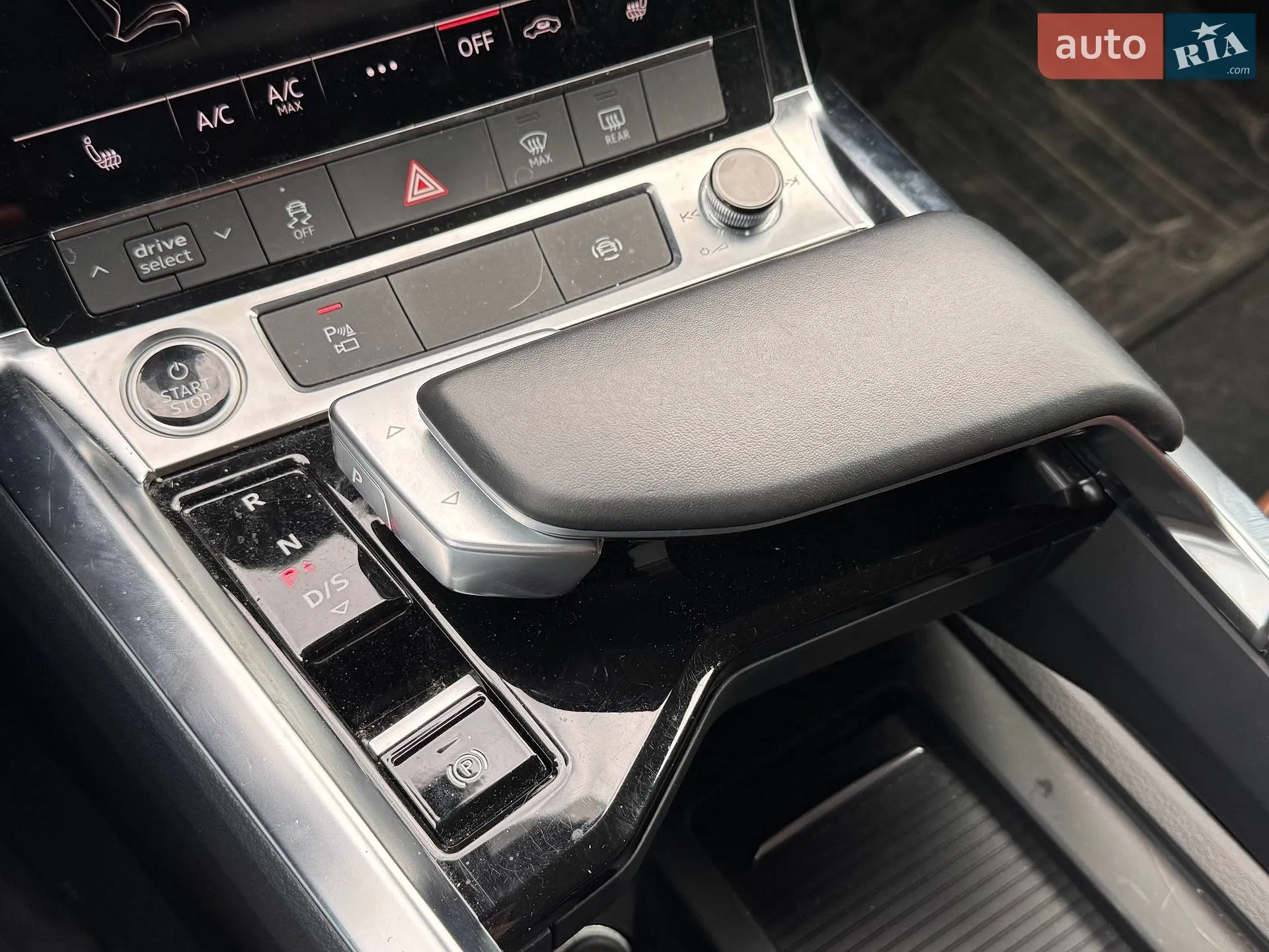 2022 Audi e-tron - мініатюра 19