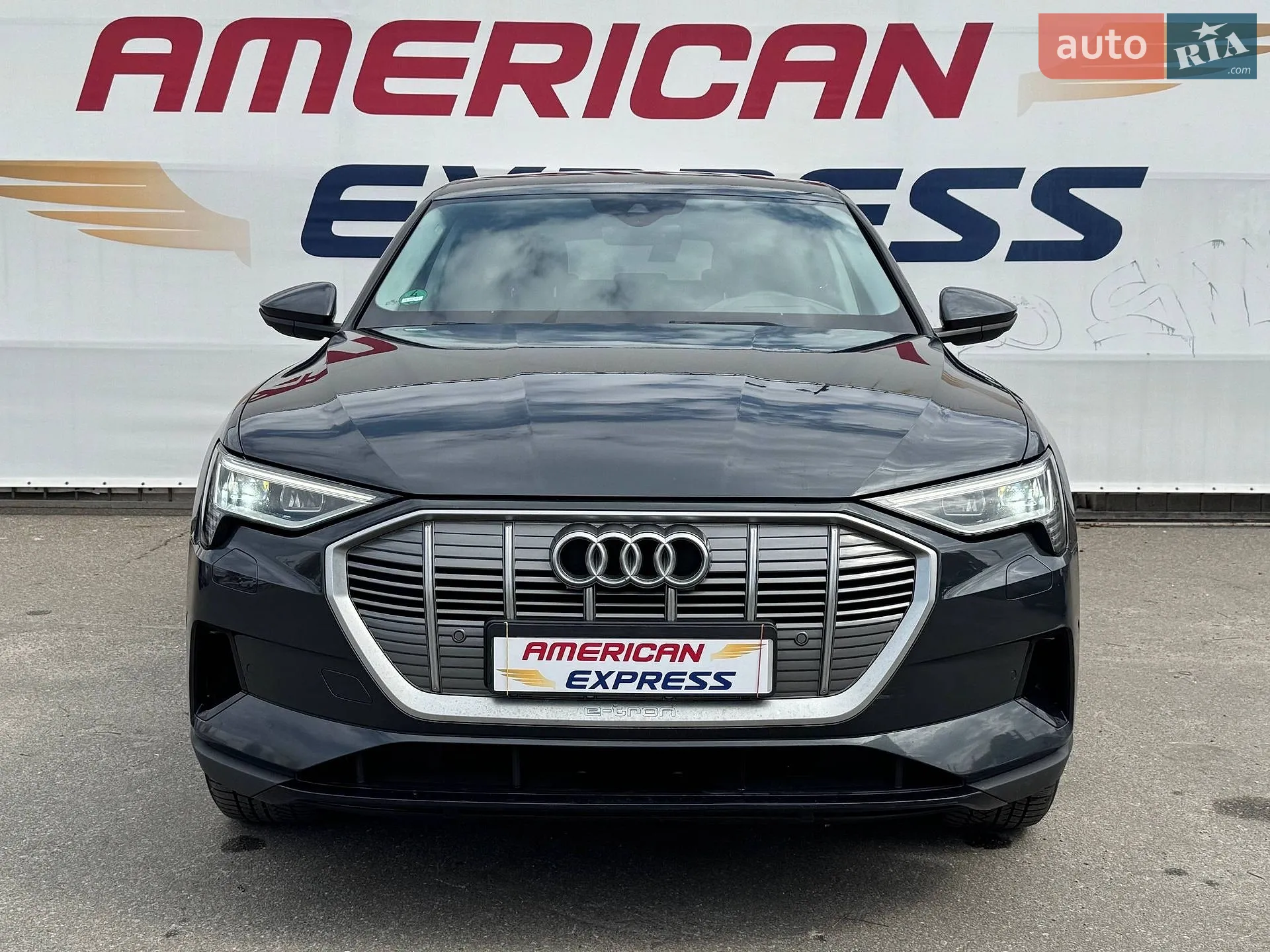 2022 Audi e-tron - мініатюра 8