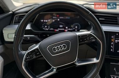 Позашляховик / Кросовер Audi e-tron 2020 в Львові