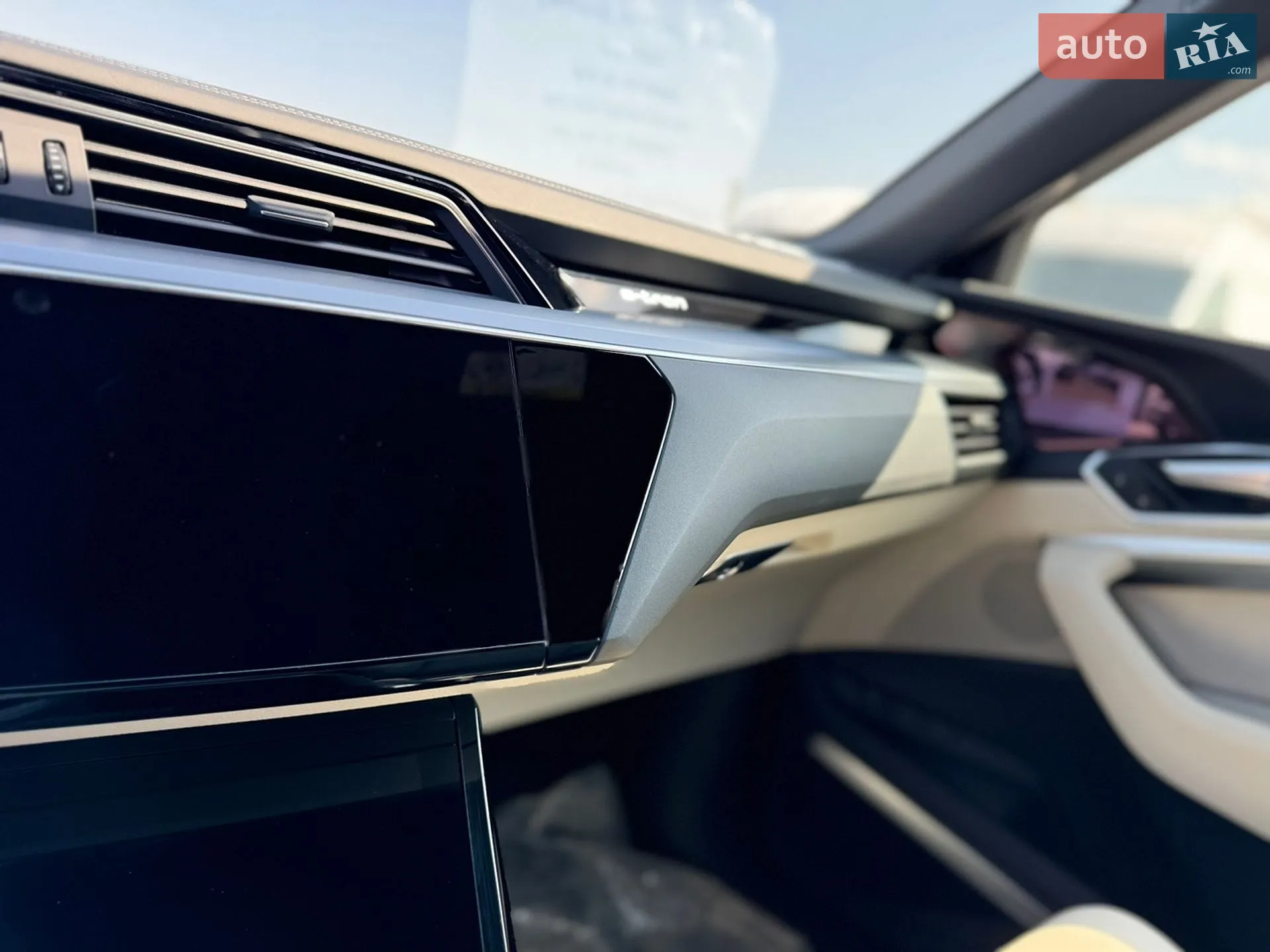2019 Audi e-tron - мініатюра 54