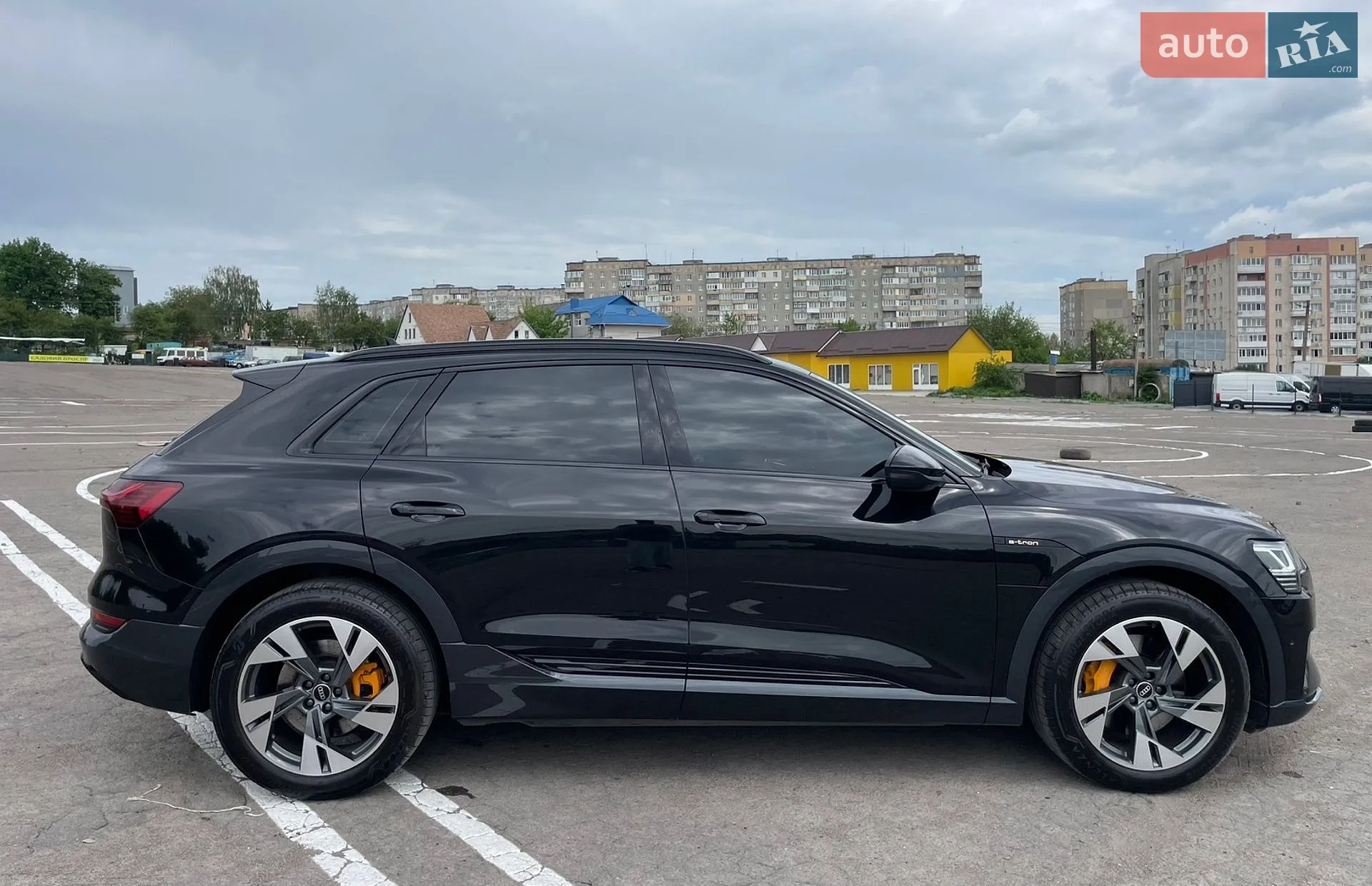 2021 Audi e-tron - мініатюра 13