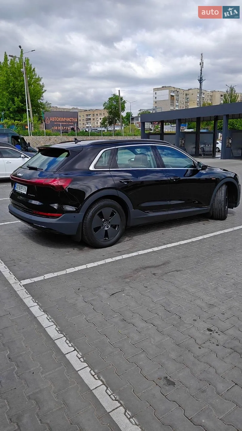 2021 Audi e-tron - мініатюра 5