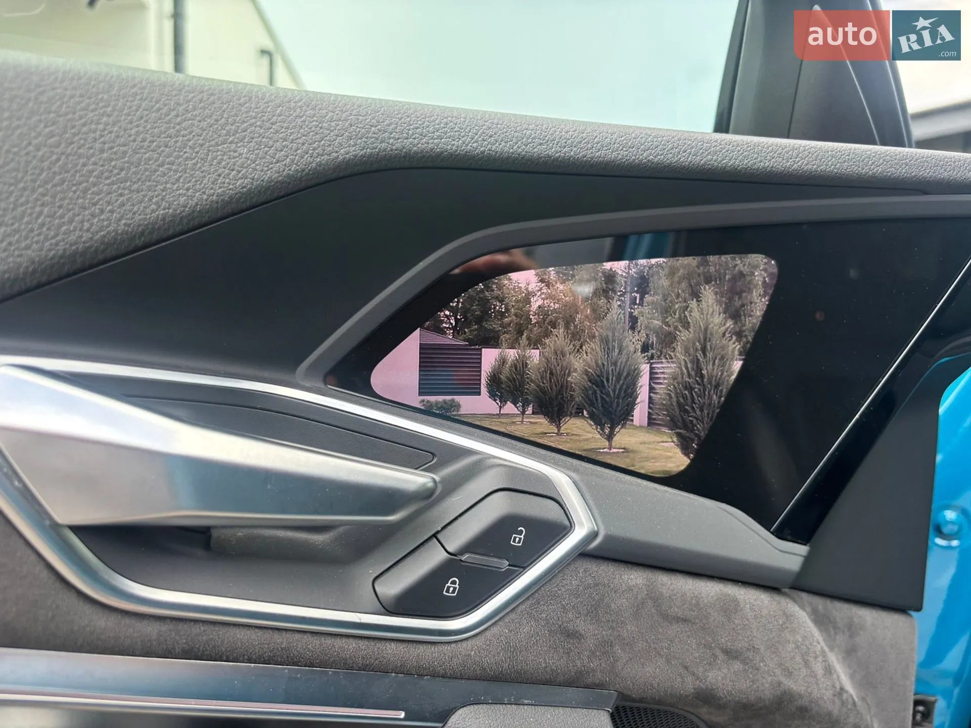 2019 Audi e-tron - мініатюра 18