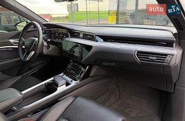 Внедорожник / Кроссовер Audi e-tron 2022 в Львове