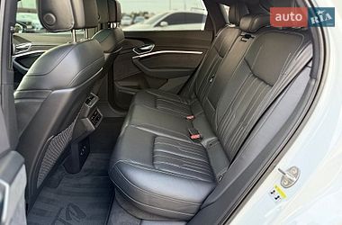 Внедорожник / Кроссовер Audi e-tron 2022 в Львове