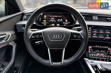 Внедорожник / Кроссовер Audi e-tron 2022 в Львове