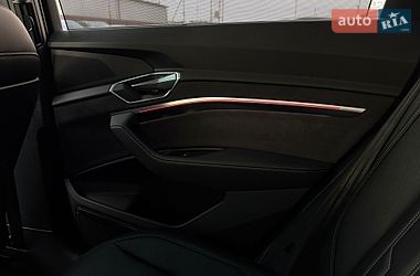 Внедорожник / Кроссовер Audi e-tron 2022 в Львове